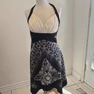 Vintage 90's Le Chateau Black and White Halter Dress